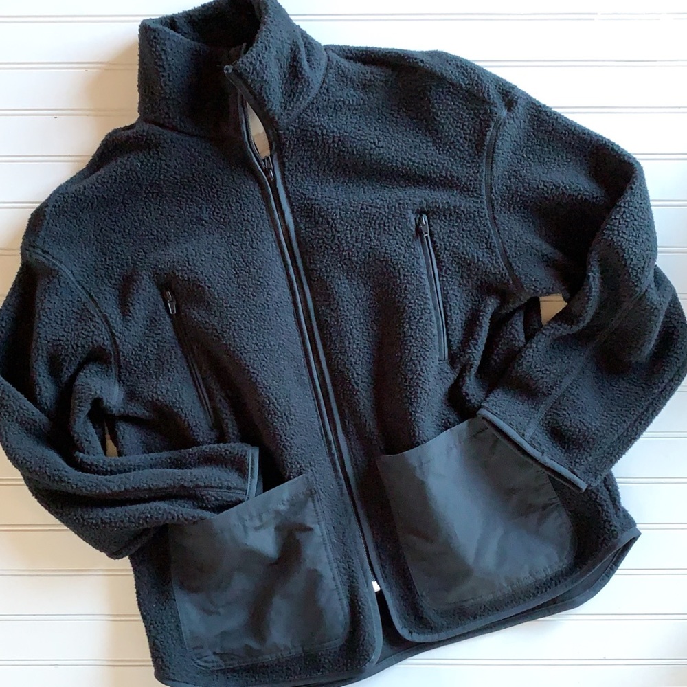 H&M black fleece boxy jacket